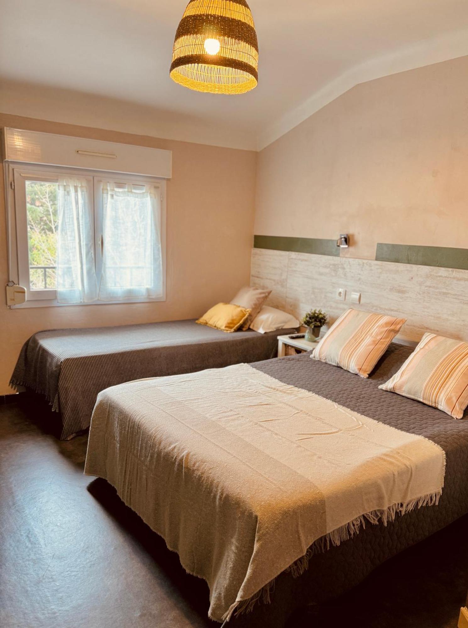 Hotel Le Nid Argeles-sur-Mer Ngoại thất bức ảnh