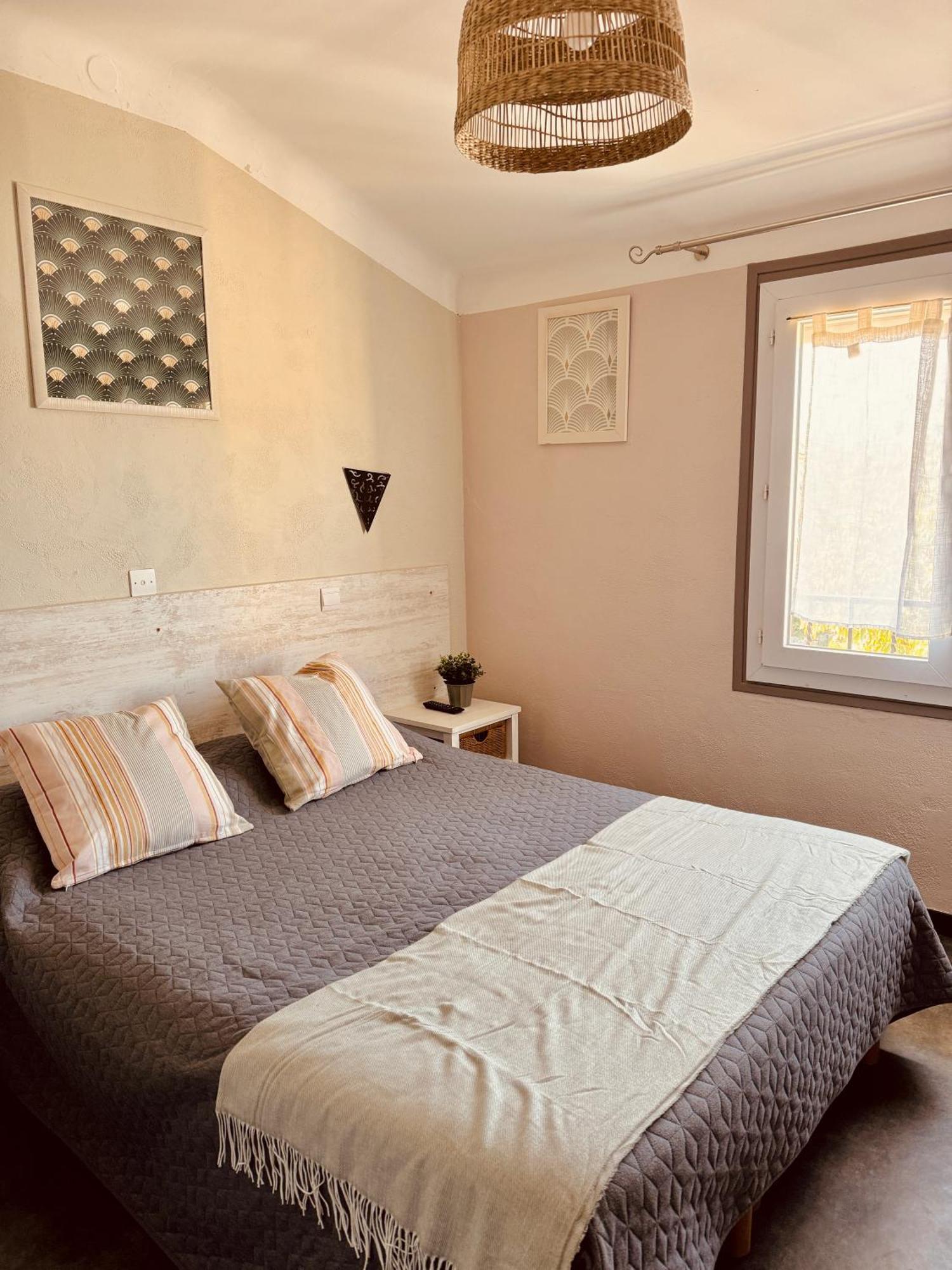 Hotel Le Nid Argeles-sur-Mer Ngoại thất bức ảnh