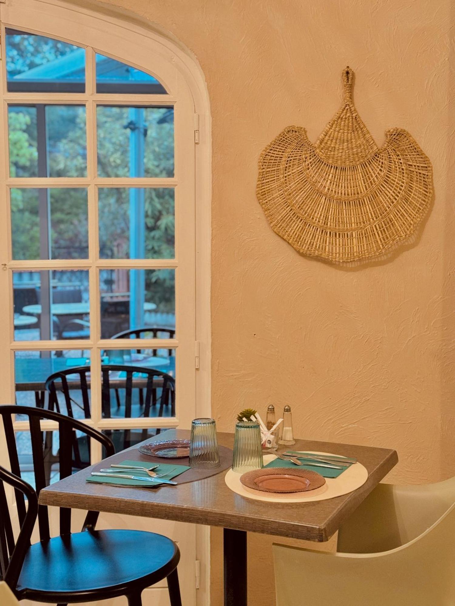Hotel Le Nid Argeles-sur-Mer Ngoại thất bức ảnh