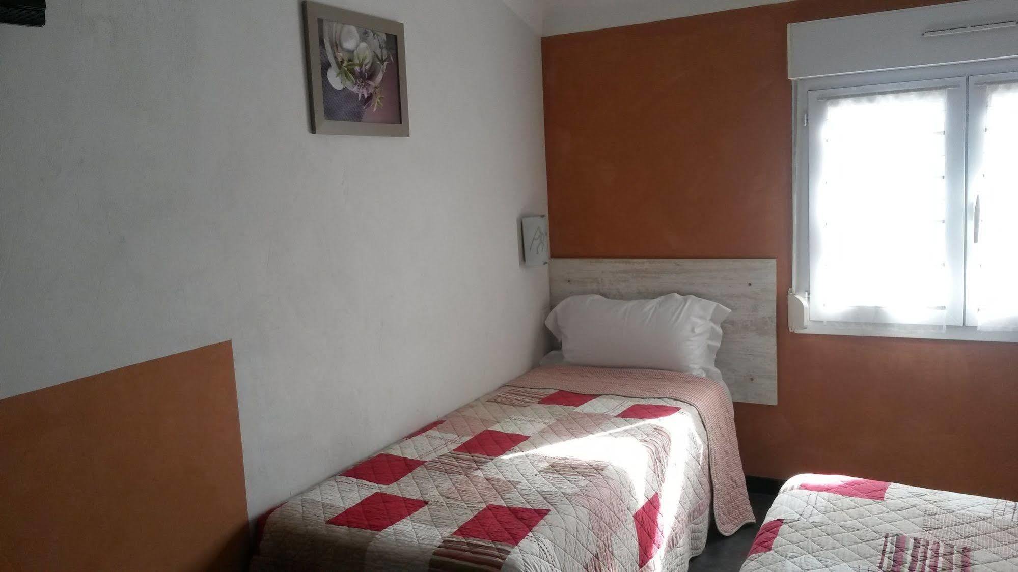 Hotel Le Nid Argeles-sur-Mer Ngoại thất bức ảnh